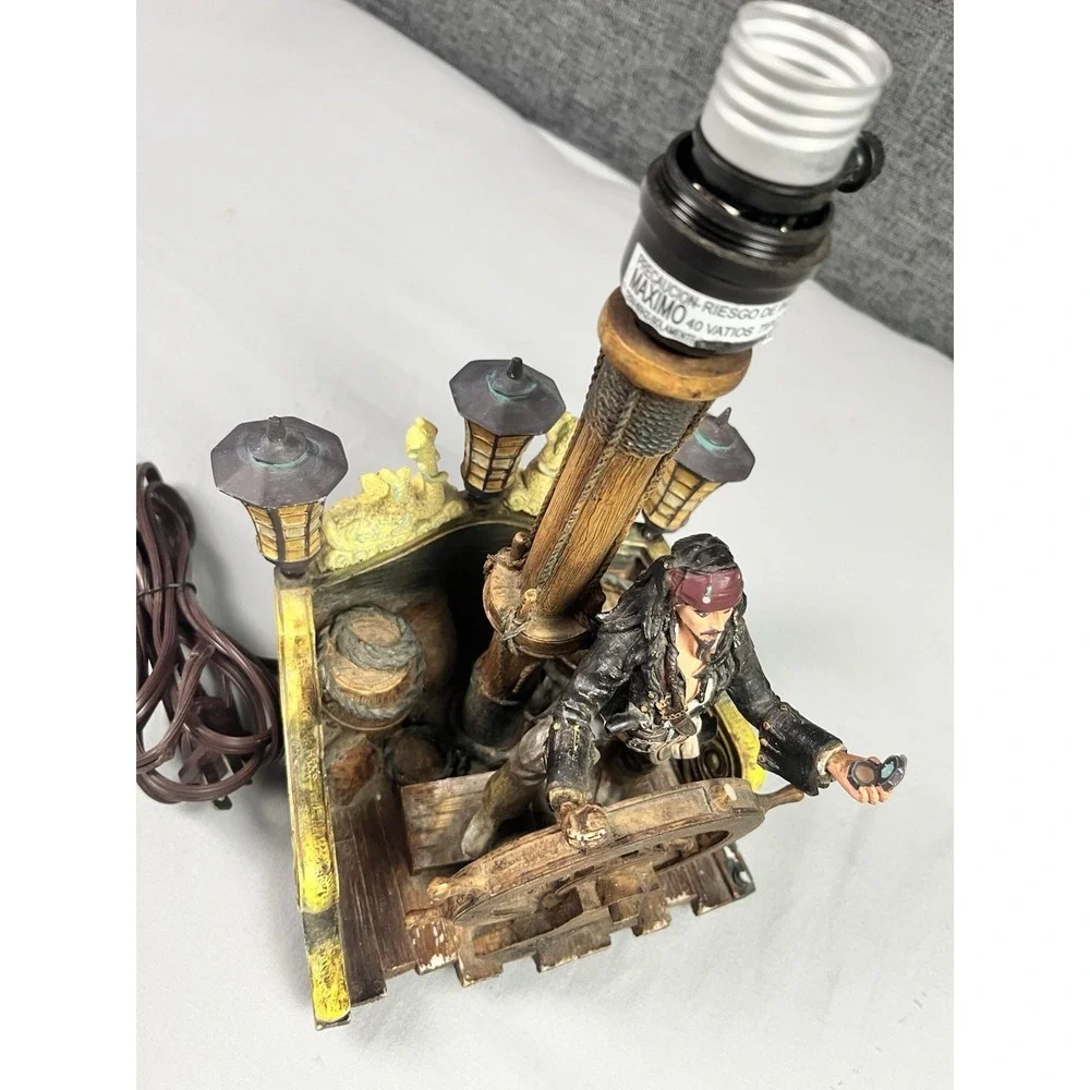 DISNEY PIRATES OF THE CARIBBEAN JACK SPARROW TABLE LAMP 2007 HAMPTON BAY RARE
